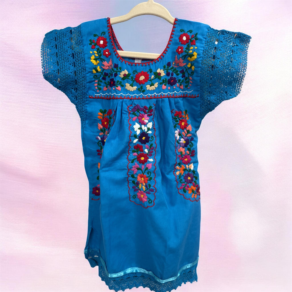 Vestido de Niña Channel bordado