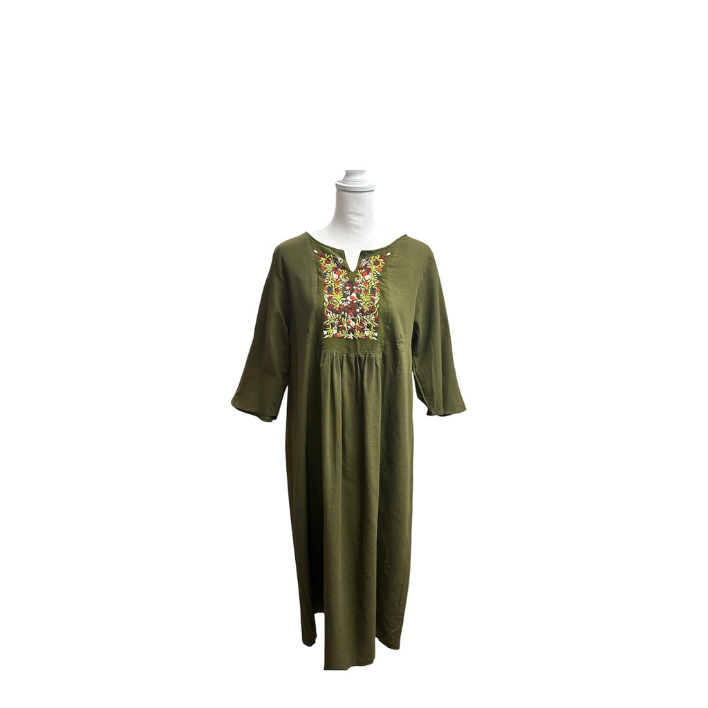 Casual Mexican floral embroidered dress – lightweight artisan dress with colorful flower embroidery
