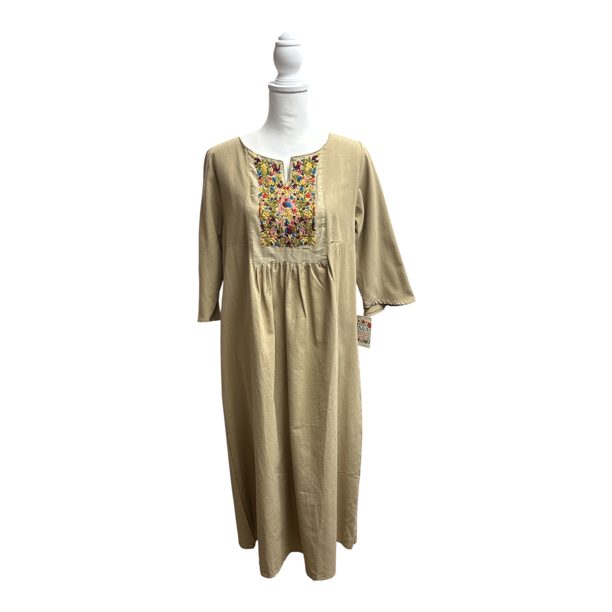 Mexican casual embroidered dress back view – hand-stitched floral detail by A&A Mexican Boutique