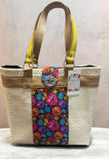 Mexican Artisan Woven Tote Bag with Floral Detail | Bolsa Artesanal Tejida con Detalle Floral