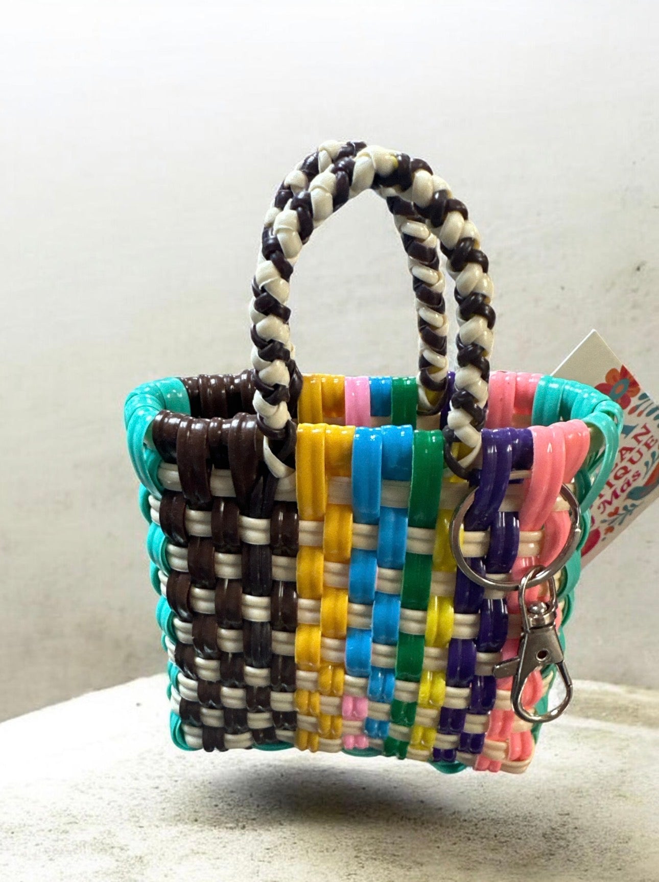 Llavero Bolsita Mercado Tejida / Woven Market Bag Keychain