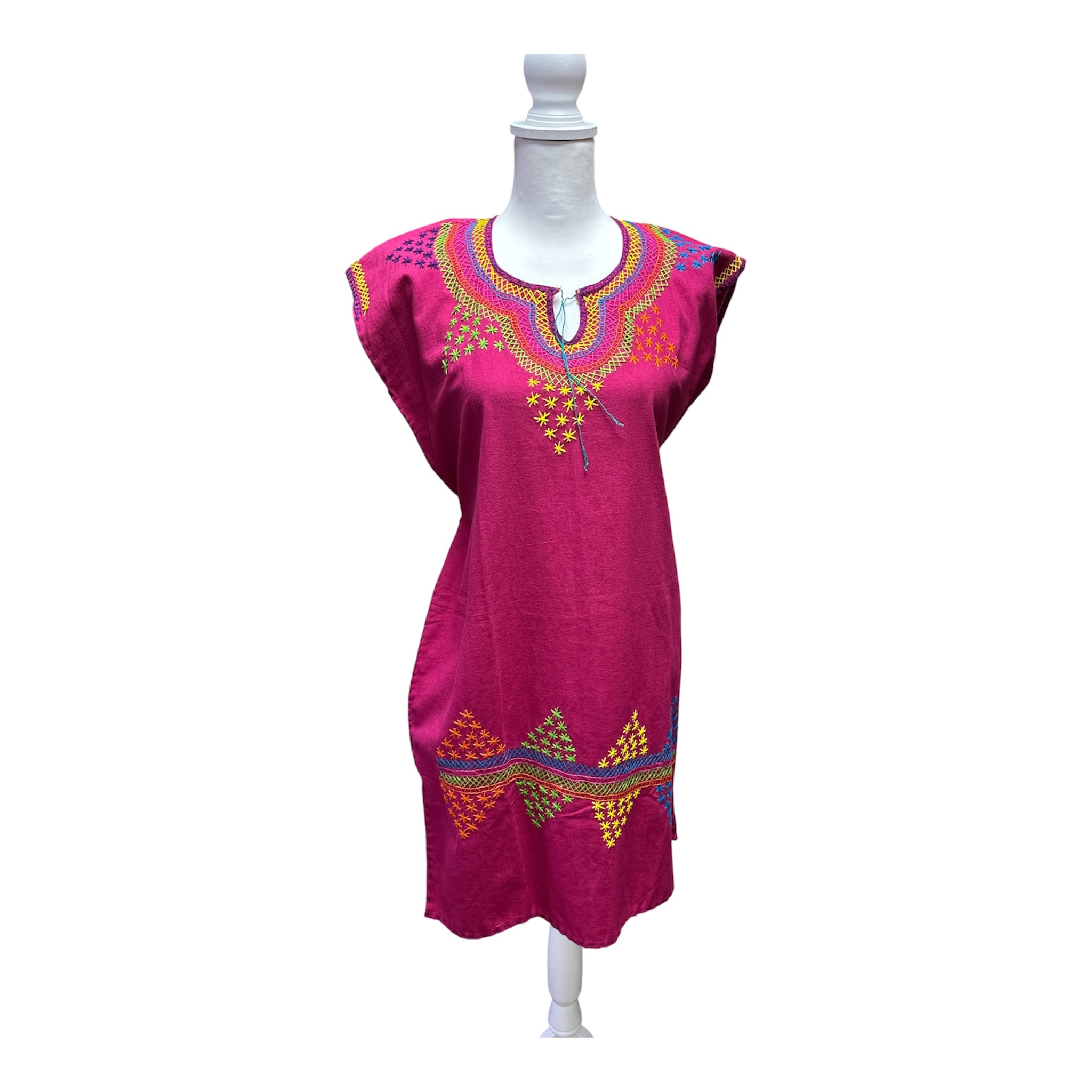 Vestido Corto Bordado