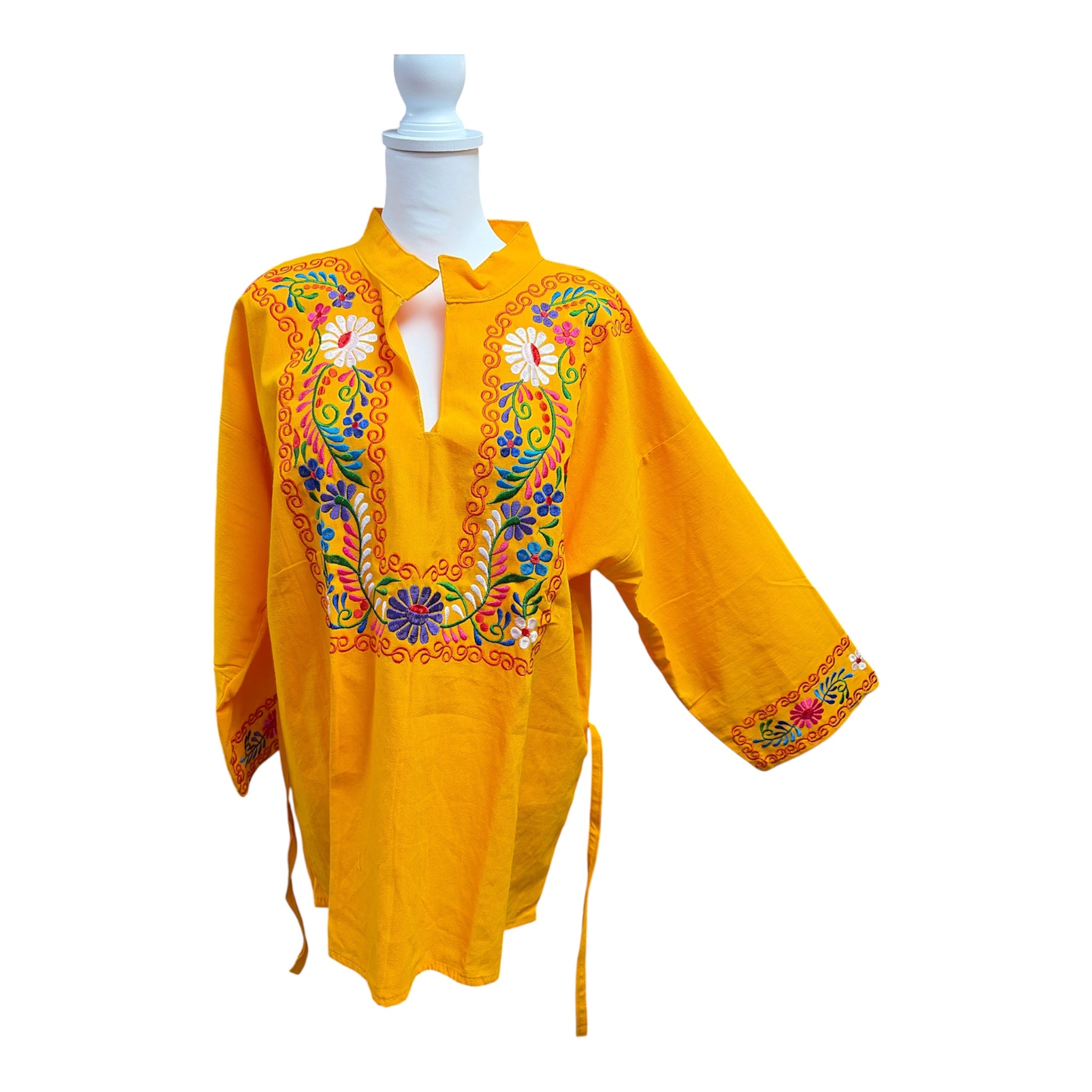 Blusa Bordada Manga 3/4 / Mexican Embroidered 3/4 Sleeve Blouse