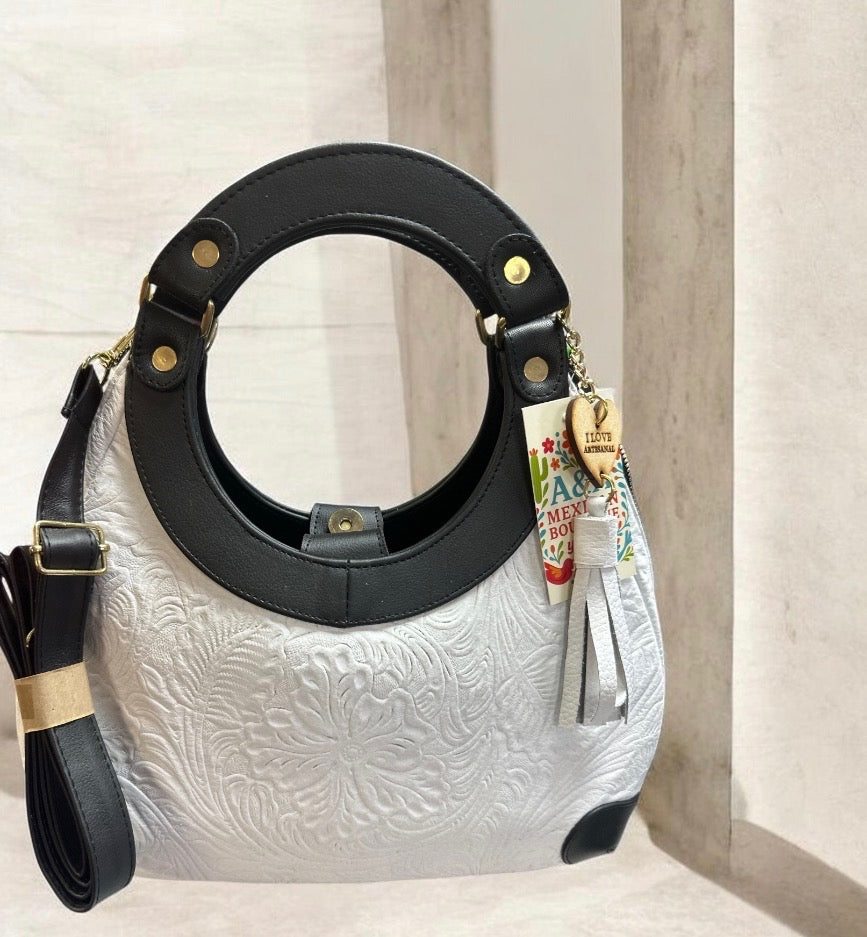 Bolsa Artesanal de Piel Mediana / Medium Artisan Leather Bag