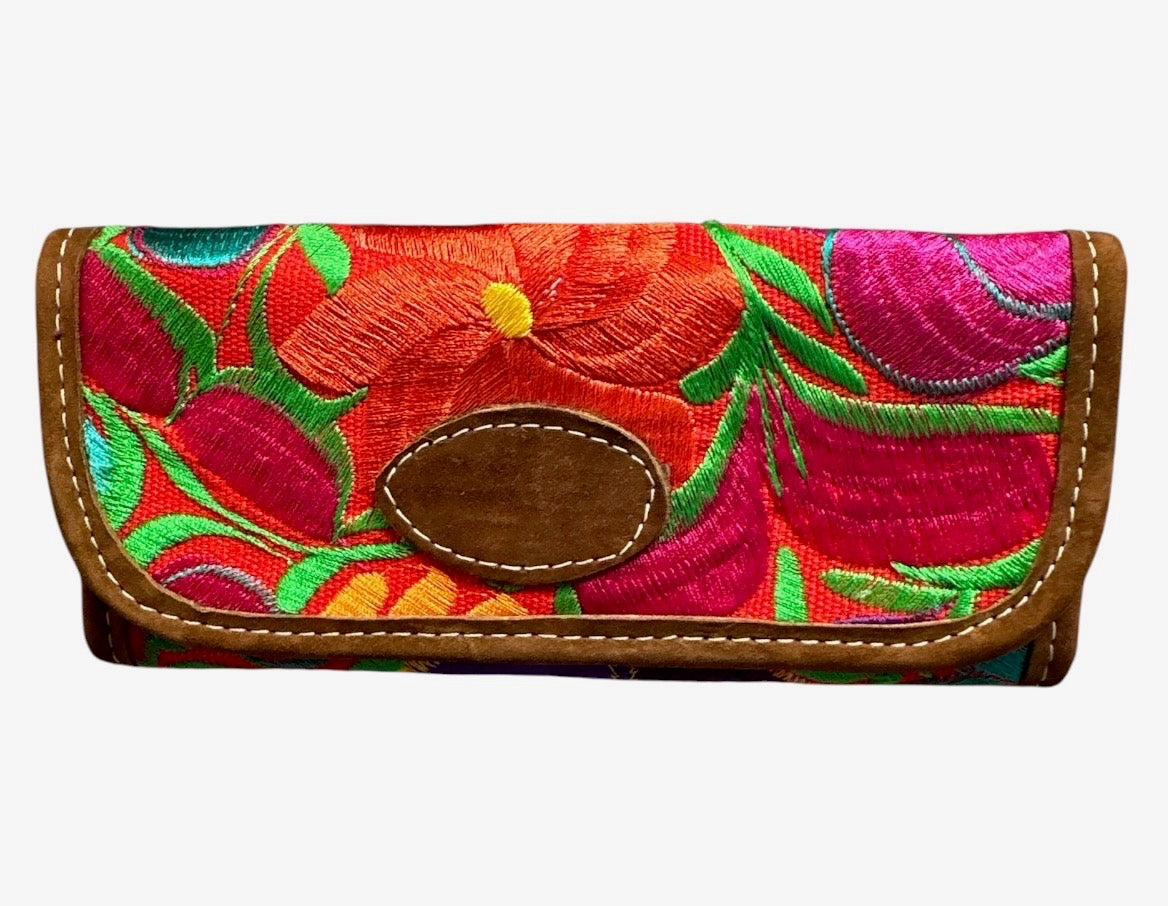 Cartera Bordada / Mexican Embroidered Wallet